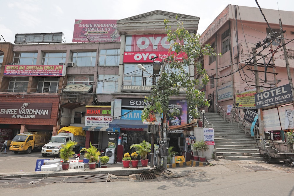 OYO 29807 Hotel The City Heart