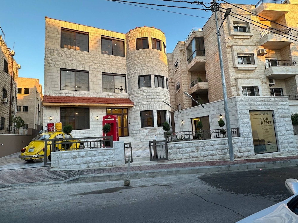 X Antica Jabalal-lwebdeh view 5