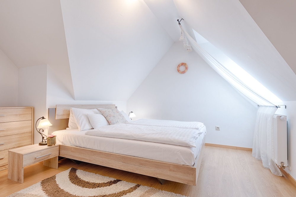 Fortuna 7 Apartments