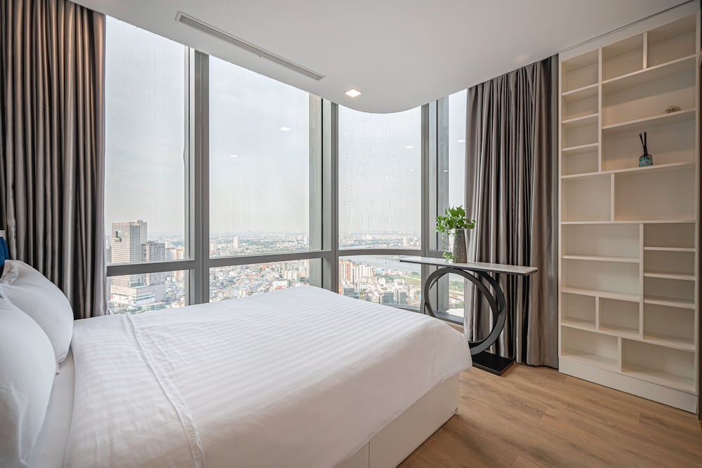 Landmark 81 - Unique Condotel