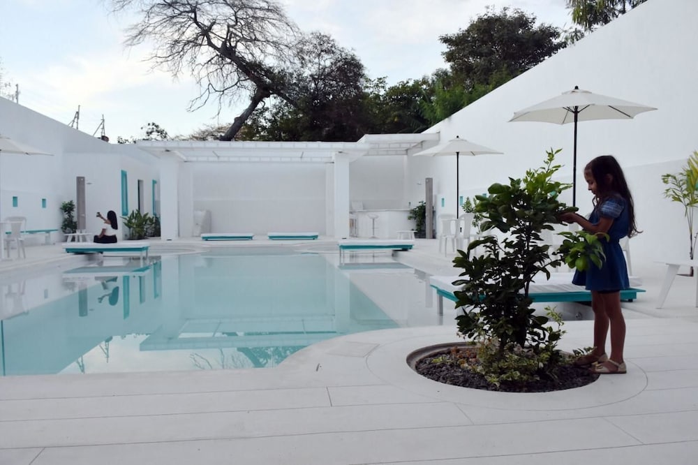 Hotel La Puerta del Angel - Property Image 6