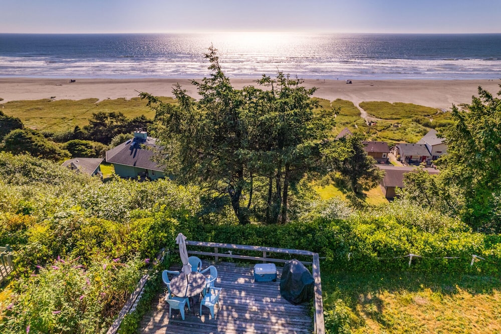 The Searise Cottage in Hoquiam