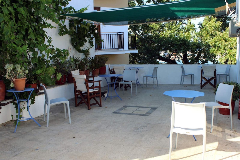Sotos Pension