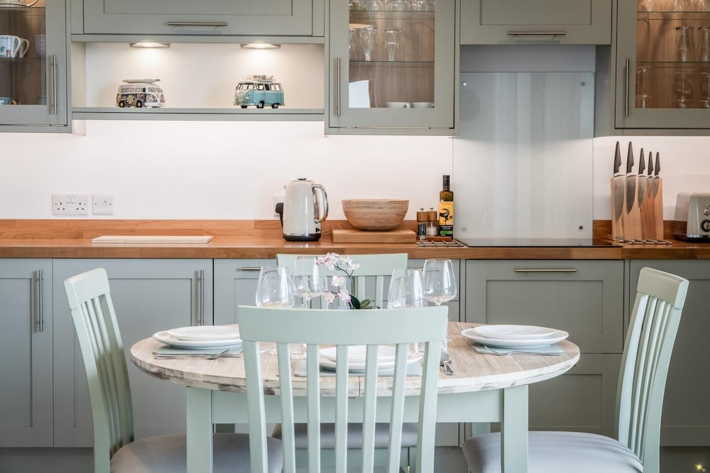 3 St Bride s Bay View - 3 Bedroom - Broad Haven
