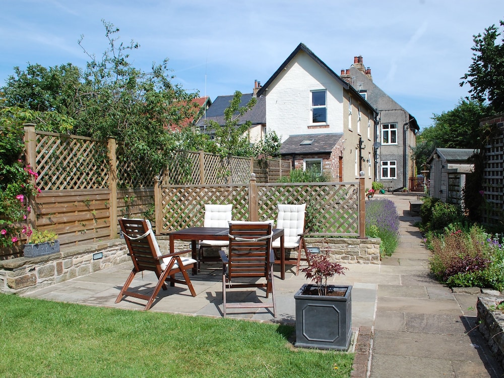 Hope Valley Vacations - Brinks View Cottage - Property Image 2