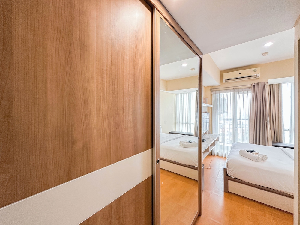 Best Price And Relaxing Studio (No Kitchen) At Tamansari Papilio Apartment