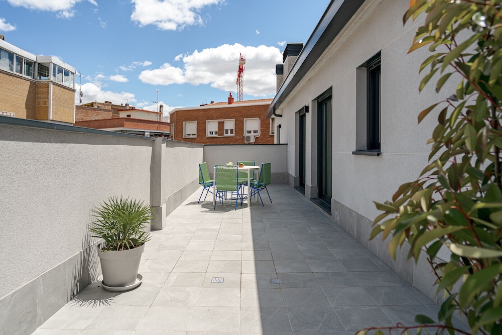 Puerto Alto Apartments