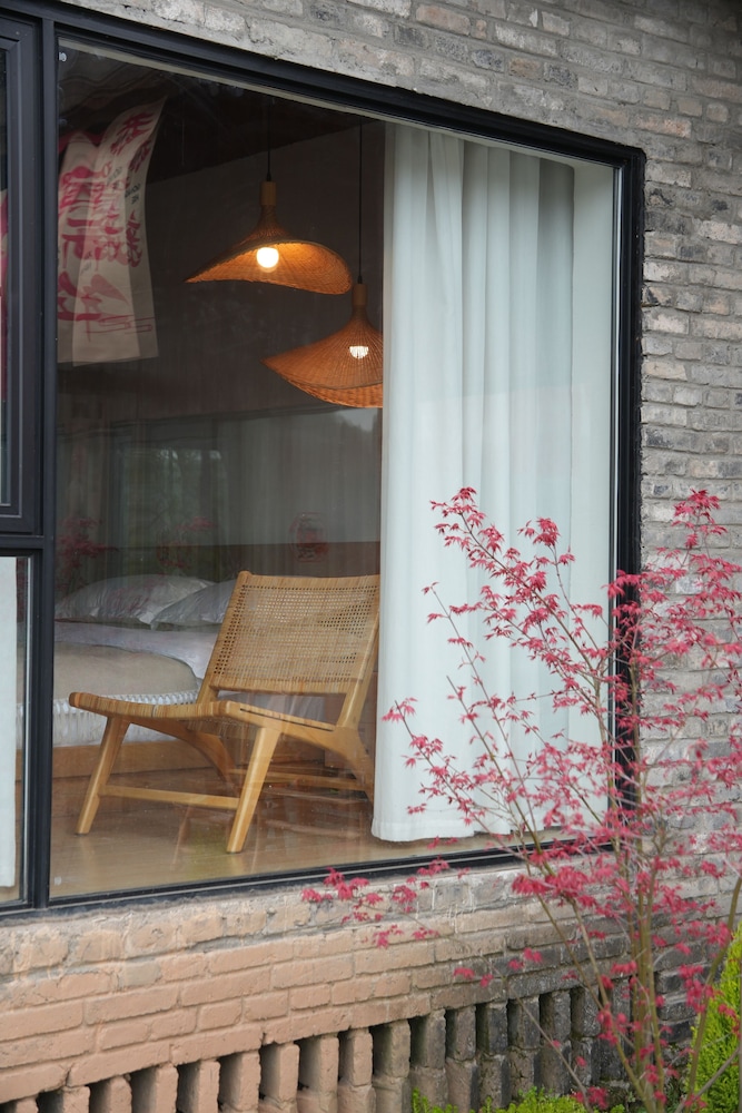 Chunqiu Banshan Leisure Resort