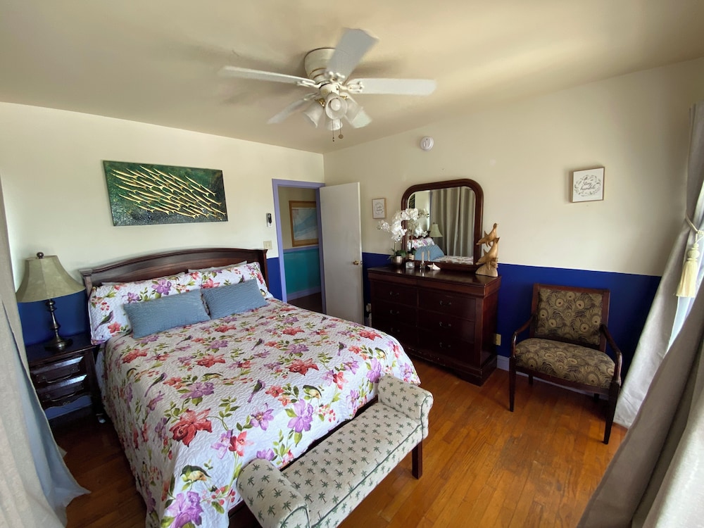 Luxury Oceanview Pool Eco-friendly Villa Near Key West view 4