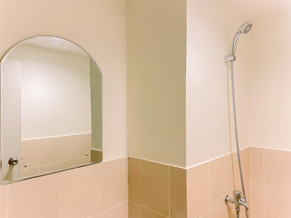 Good and Homey 2BR Apartment Podomoro Golf View