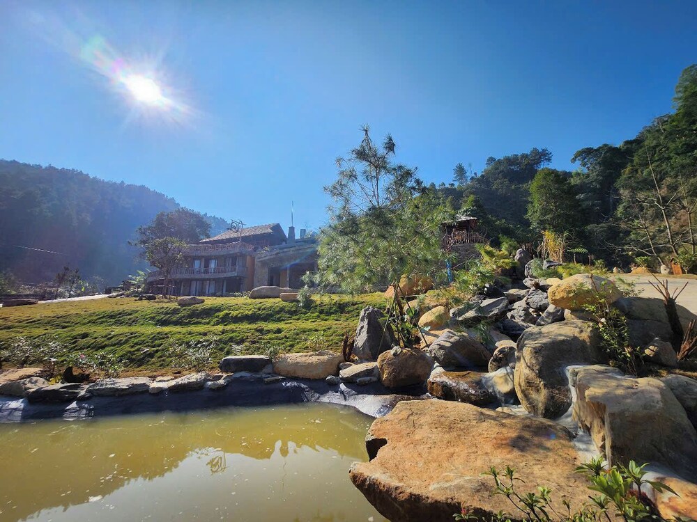 Tram Tau Eco Garden Resort & Hot spring