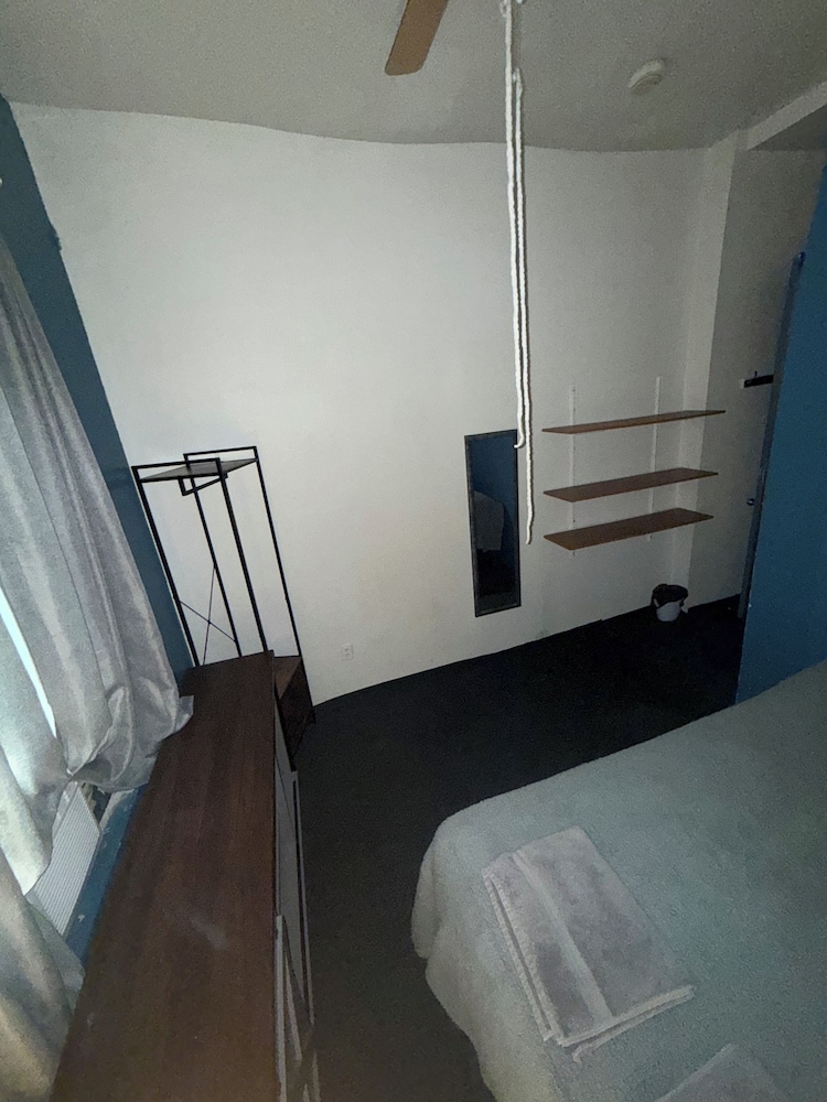 The Macaw Guesthouse