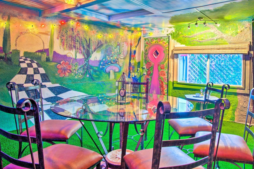 meeting & event spaces