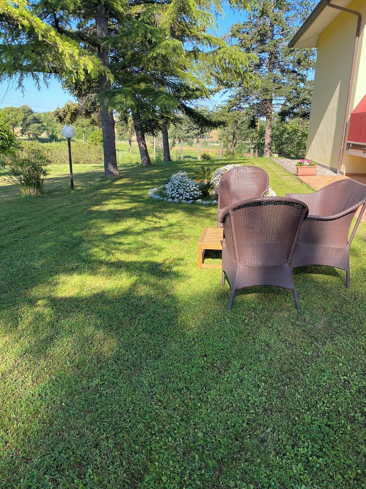VILLA RINA GUEST HOUSE