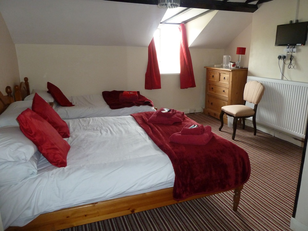 Mid Wales Inn