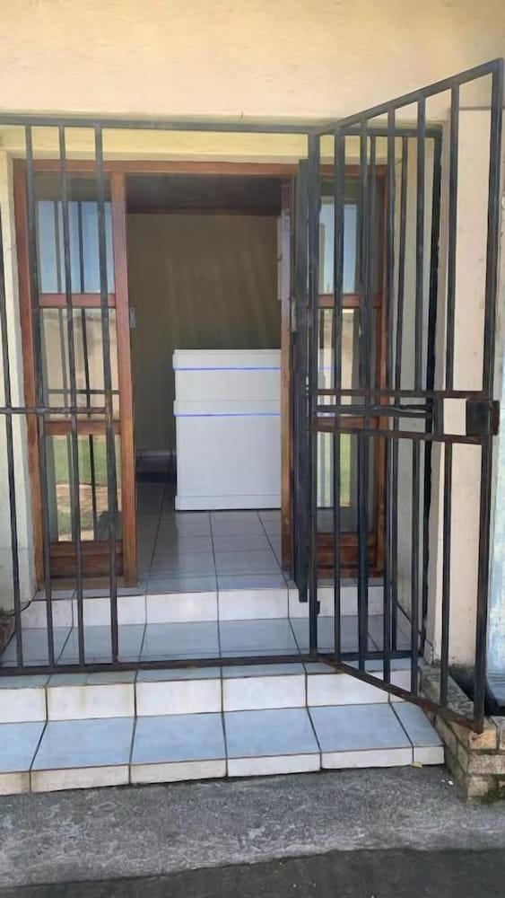 Blueville Guest House