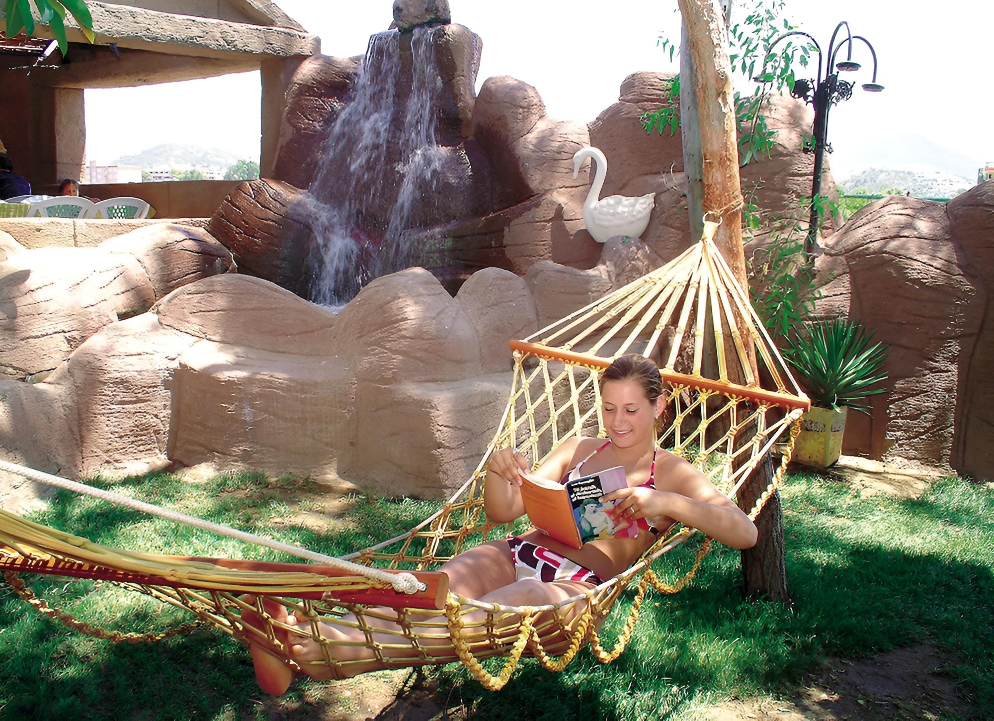 M.C Mahberi Beach Hotel – All Inclusive
