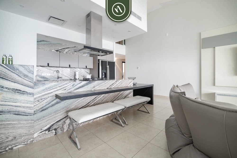 Grand Venetian T3000 Ph202