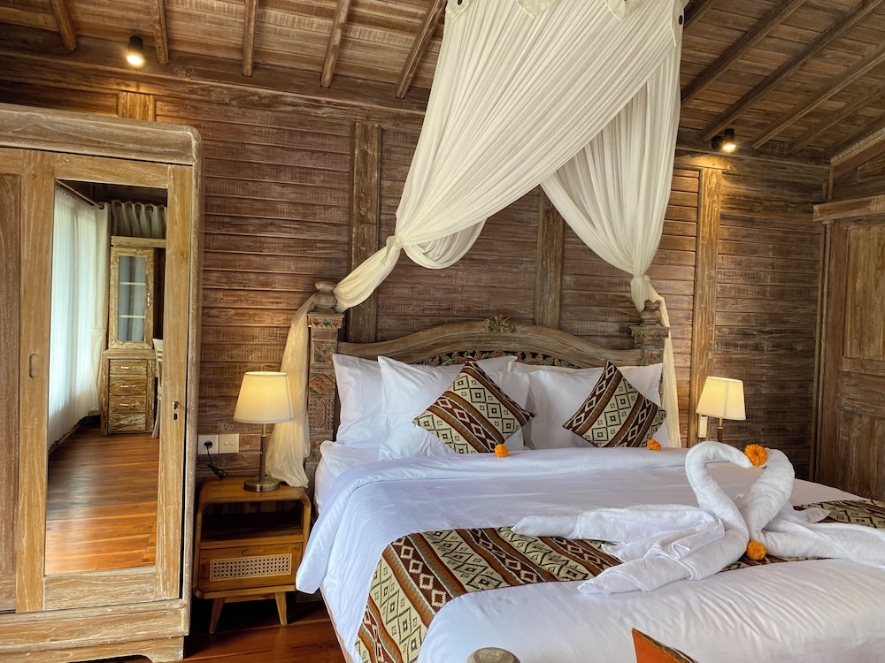Gunung Gelagah Ubud Villas by EPS