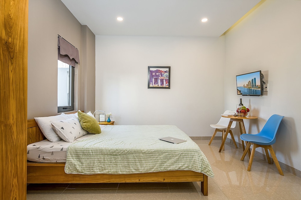 Pedersen Hostel