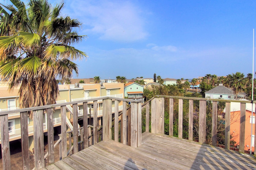 Harbor View CV411