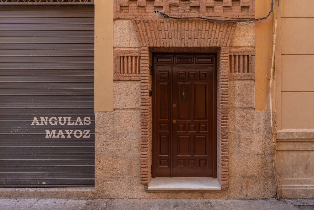 Feelathome Atarazanas Apartments 55