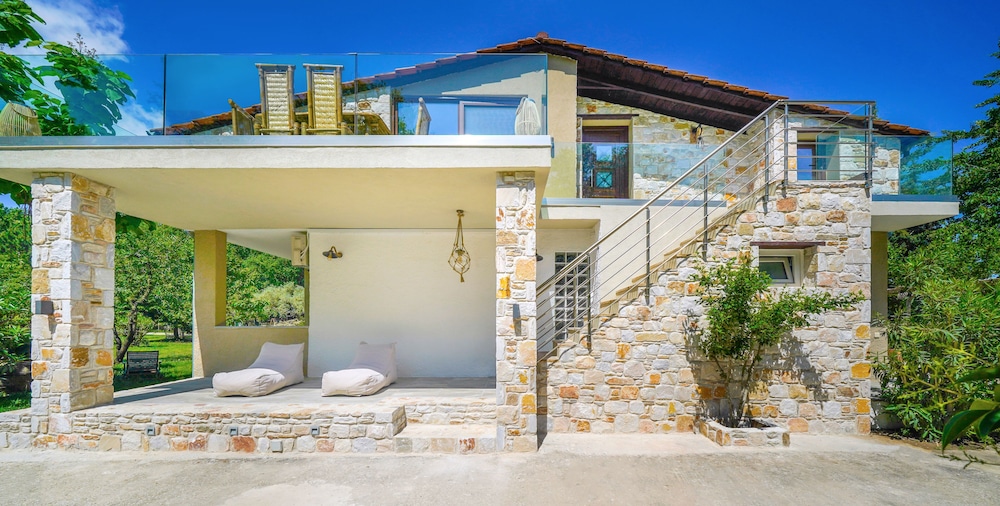Natura Bungalows