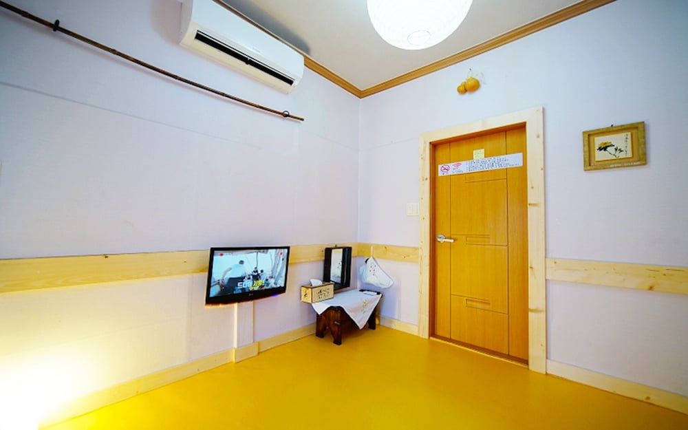 Photo 26