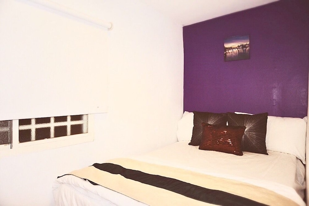 Super Star Hostel