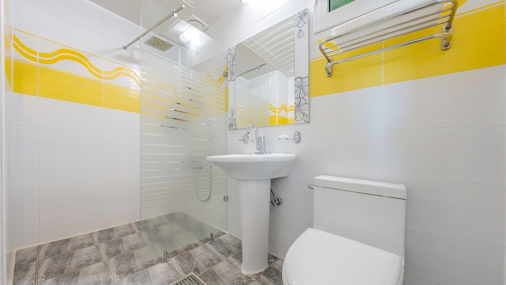 Yangyang Monti Pet Spa Pension