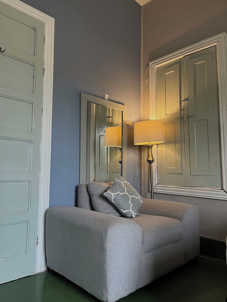 SUITES CASA BLANCA