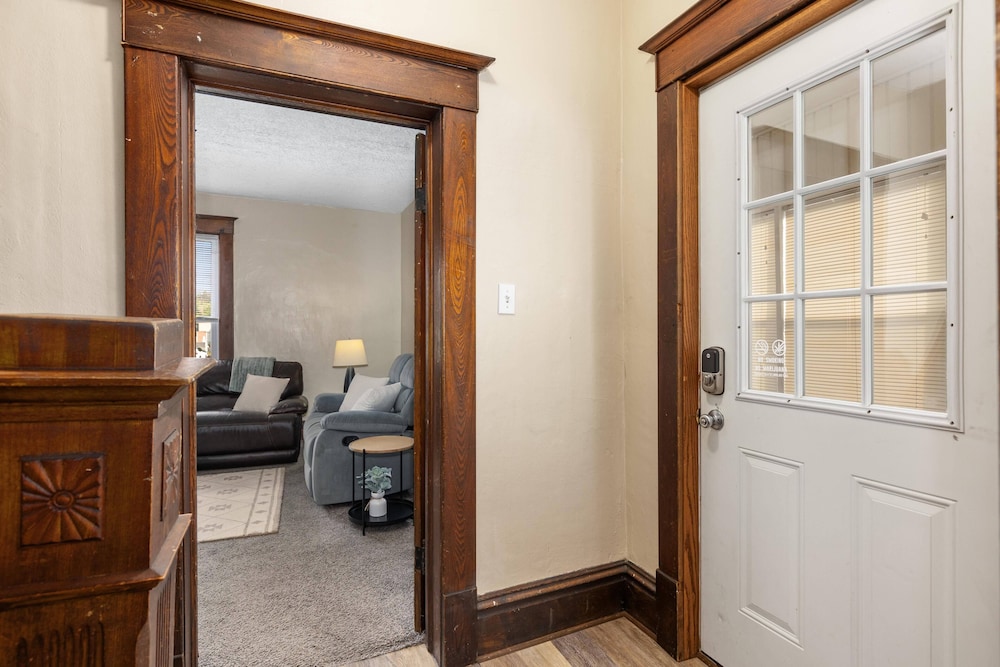 HIstoric 4 BR Near Fulton St