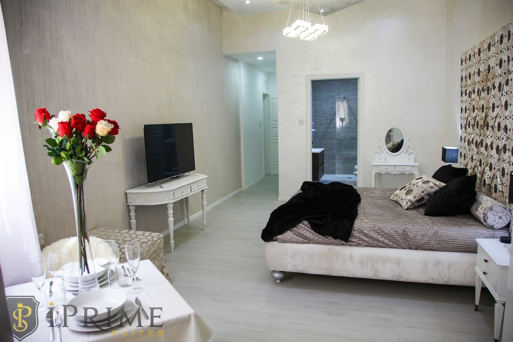 IPrime Suites