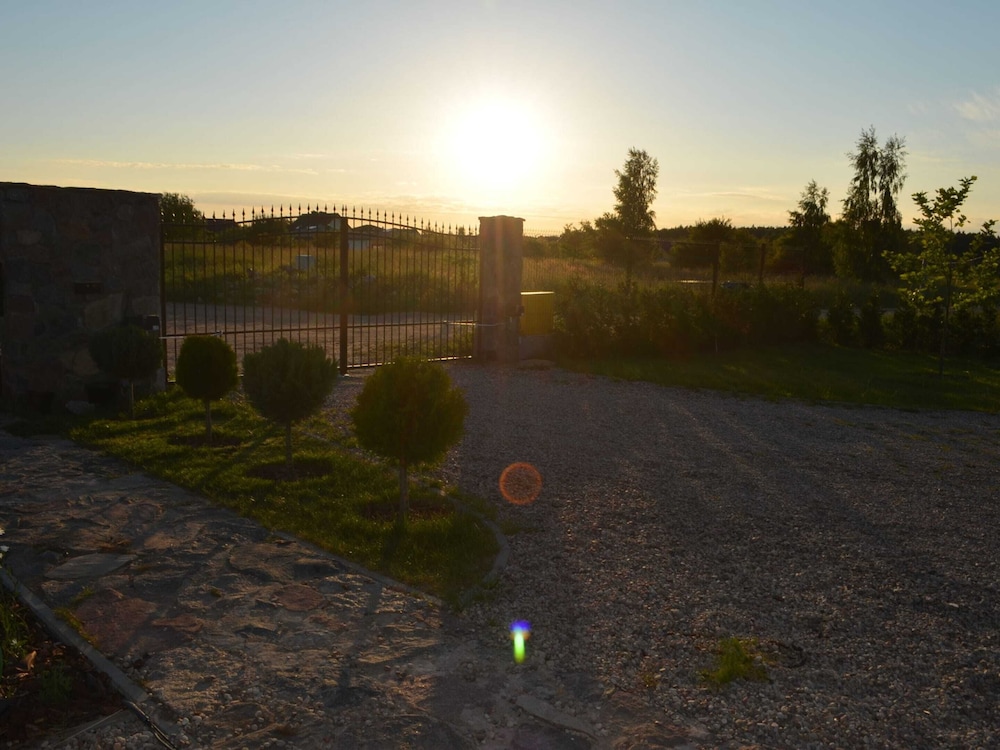 Photo 48
