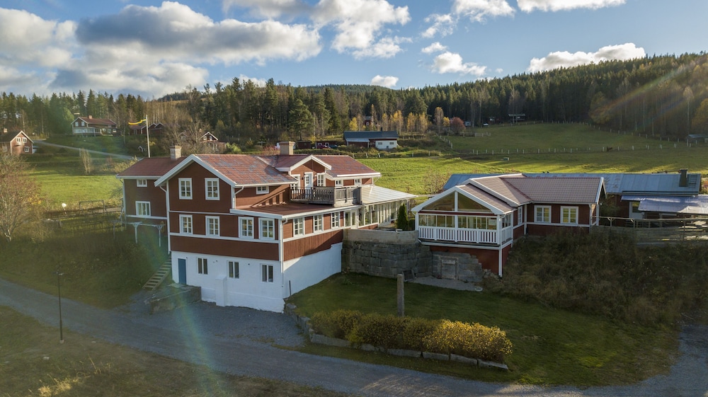 Chinova Mötesgård