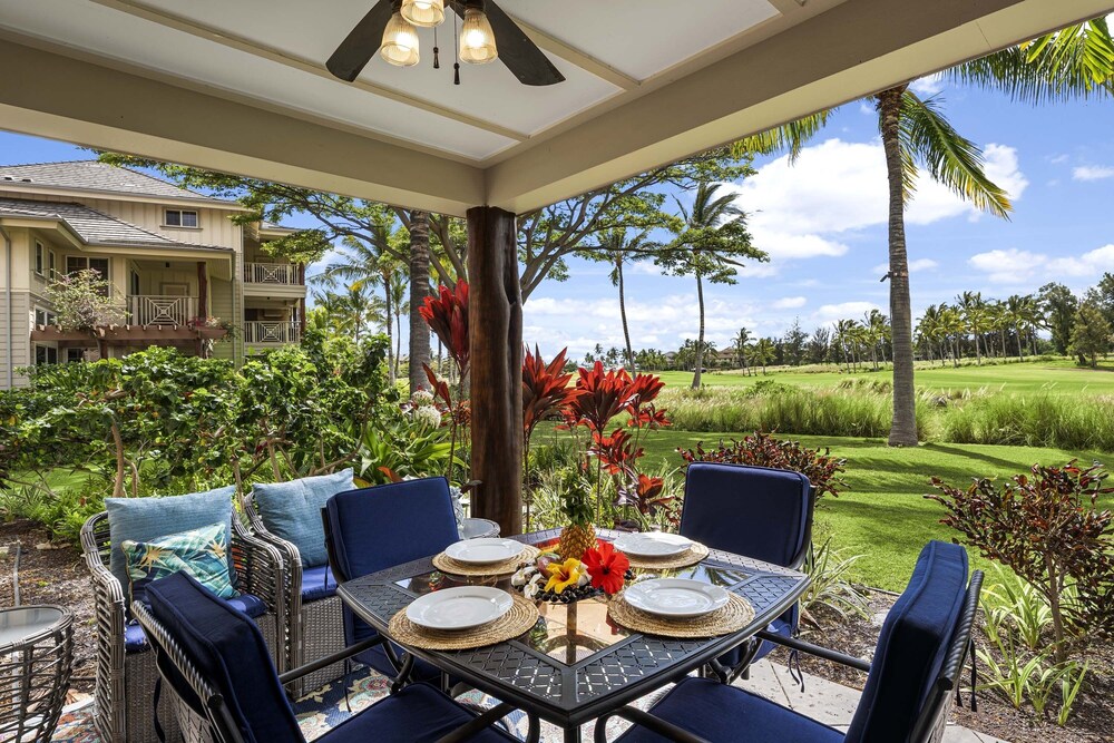 Waikoloa Beach S O2 2 Bedroom Condo by RedAwning