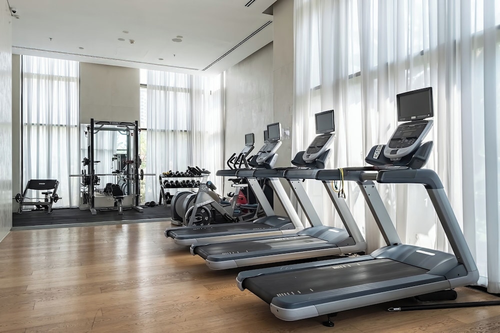 Luxury Tower 3BR Beach View High Floor
