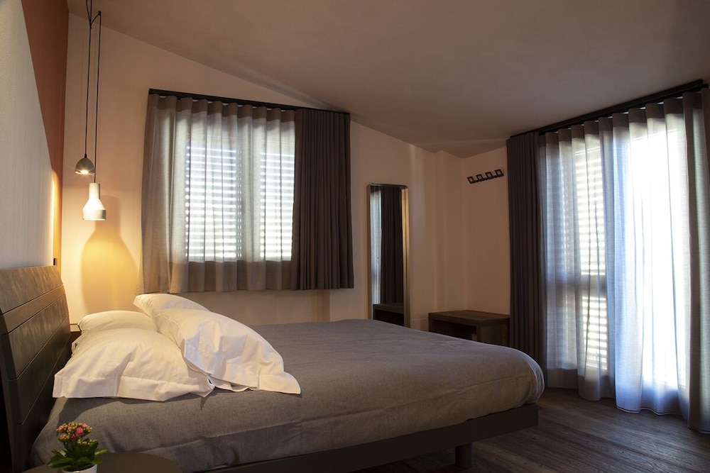 MANTRA Suite&Room