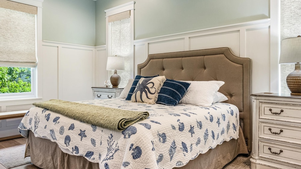 Beach Hangar by Southern Vacation Rentals