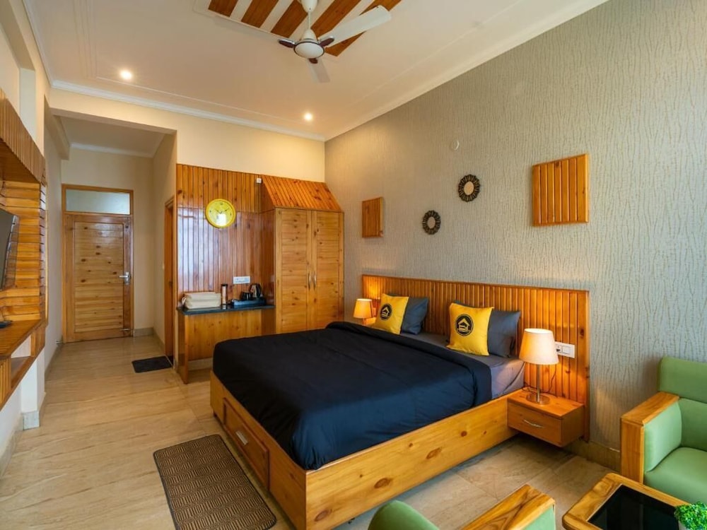 The Hosteller Chakrata