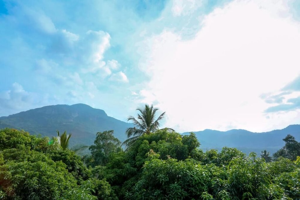 Hilltop Retreat Matale