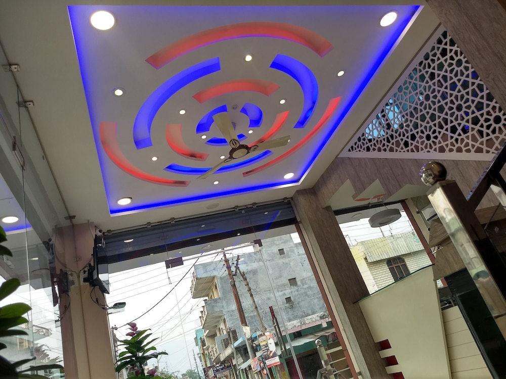 Hotel Reyansh view 4
