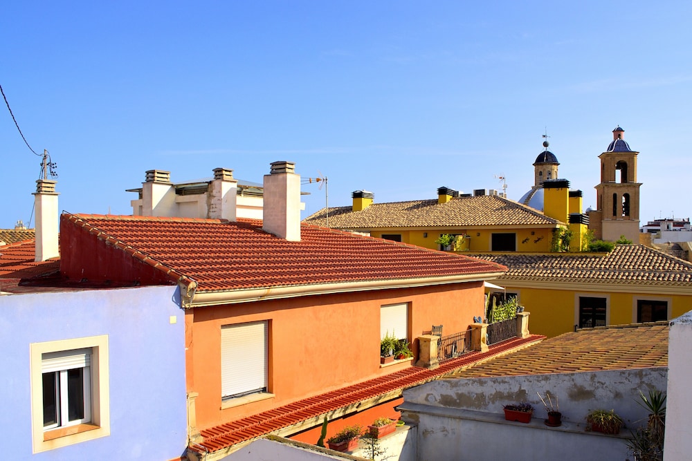 ABAL Apartments - Barrio