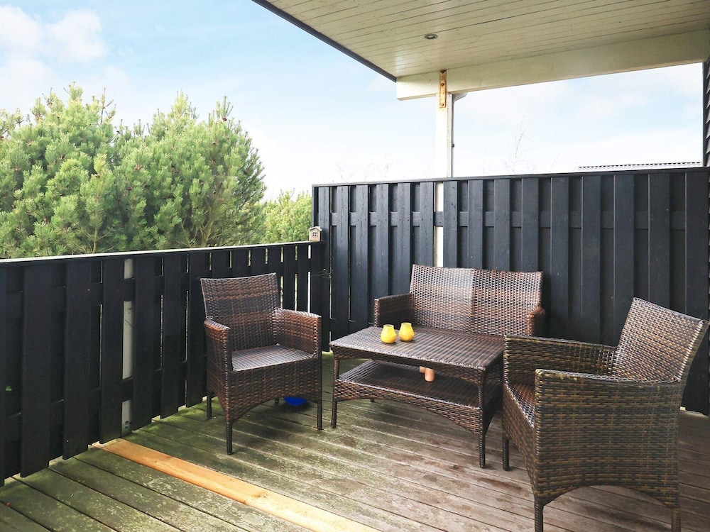 9 Person Holiday Home in Humble view 3