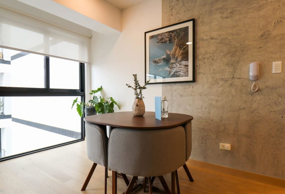 w Splendid 1BR Duplex in Miraflores