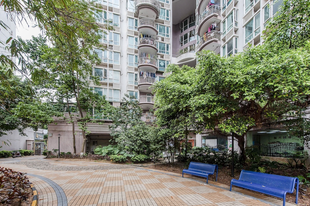Shenzhen New Swan Castle Apartment