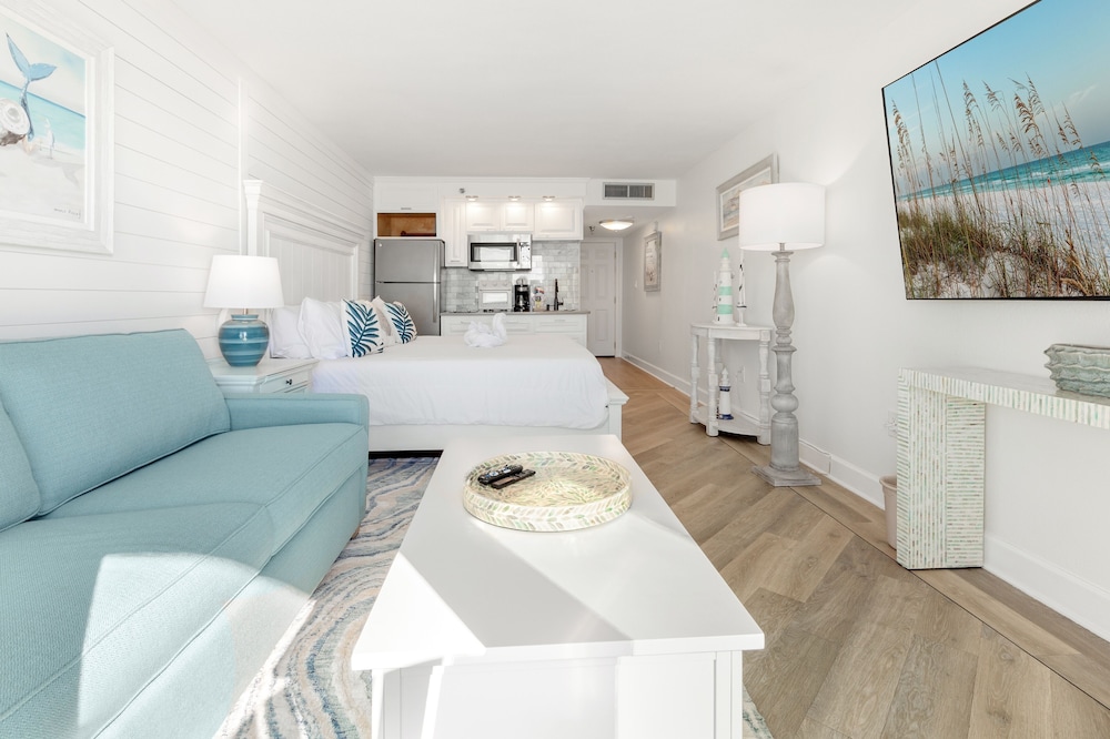 Islander Beach Resort 404 Condo