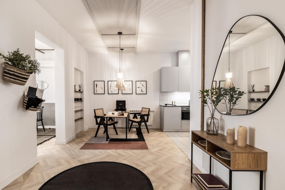 Baquo - 4 Bedrooms in Malasa a