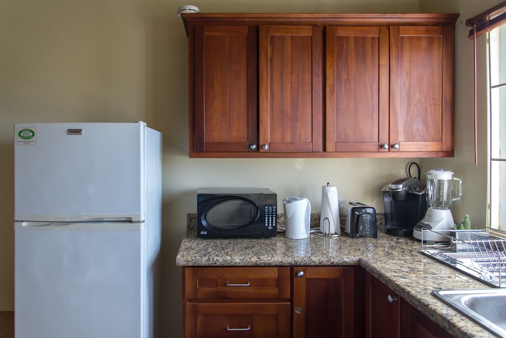Claudeville Condo