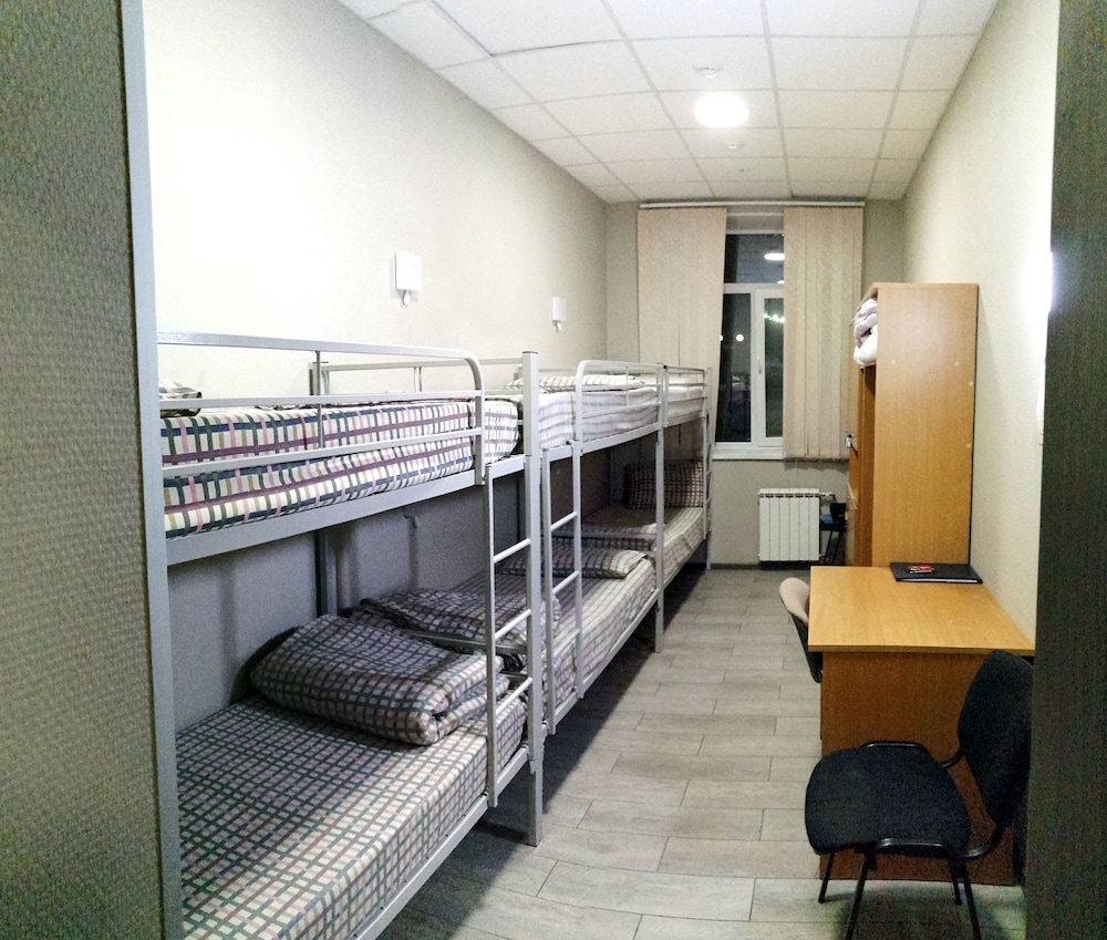 Hostel Penates